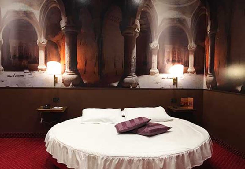 Suite Sensation Idro XXL Tailor Made Tempio Medioevale Delle Coccole - Immagine 2